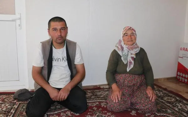 Evlilik için 800 kilometre yol gittiler, 45 bin TL dolandırıldılar