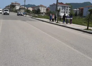 Orduda Trafi̇k Kazası: 3 Genç Yaralı