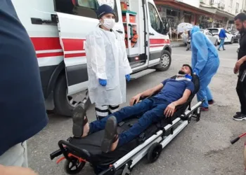 Otomobi̇l İle Elektri̇kli̇ Bi̇si̇klet Çarpıştı: 1 Yaralı