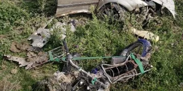 Otomobilin çarptığı motosikletin sürücüsü öldü