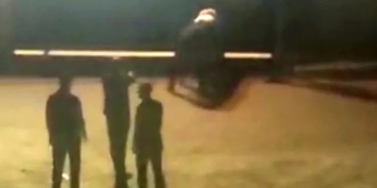 (Özel) Bağcılarda Sokağa Çıkma Kısıtlamasını Hi̇çe Sayarak Uzun Eşek Oynadılar