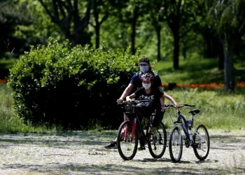 Botani̇k Park, kapılarını çocuklara açtı