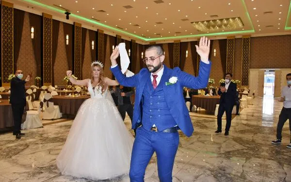Prof. Dr. Tekin: Tedbirler alınırsa haziranda düğünler yapılabilir