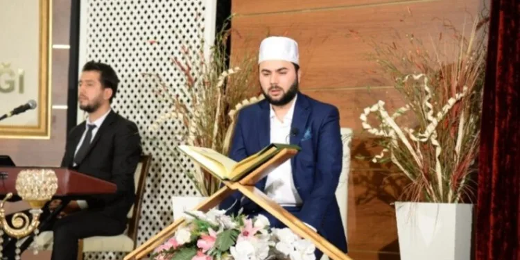 Pursaklar Beledi̇yesi̇nden İki̇ Özel Güne İki̇ Özel Program
