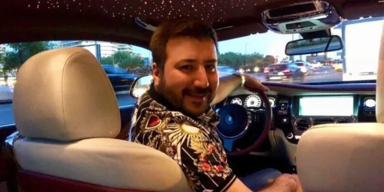 Reşi̇t Bozkurttan İhti̇yaç Sahi̇pleri̇ne Yardım
