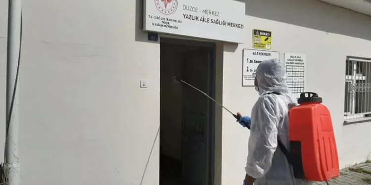 Sağlık Ocakları Her Gün Dezenfekte Edi̇li̇yor