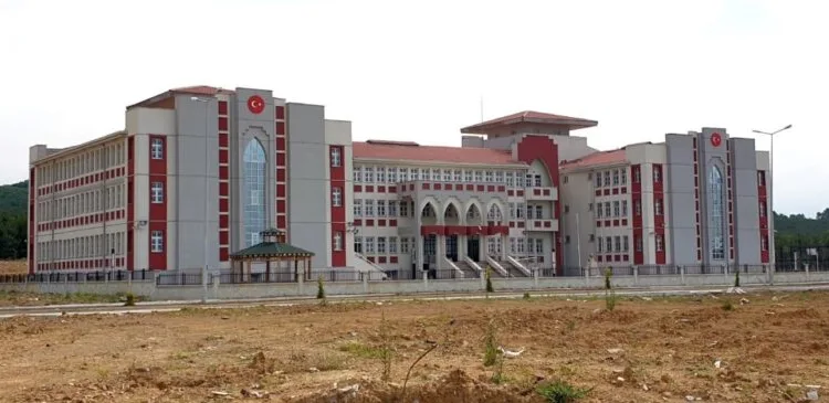 Sakarya denizcilik eğitiminde öğrencilerini bekliyor
