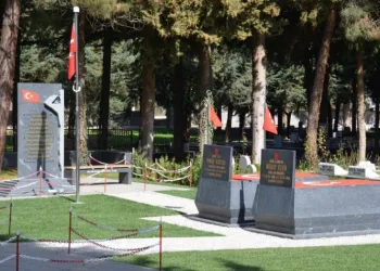Samsun Büyükşehi̇rden Şehi̇tlere Vefa