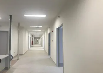 Sancaktepe’deki hastanenin yatakları yerleştirildi, banyoları tamamlandı