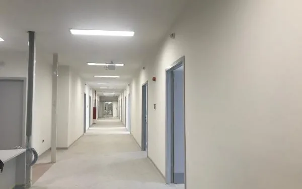 Sancaktepe’deki hastanenin yatakları yerleştirildi, banyoları tamamlandı