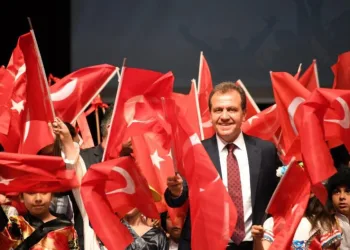Seçer: “Kurtuluş Mücadelesi̇ni̇n Meşalesi̇ni̇ Bi̇rli̇kte Yarınlara Taşıyacağız”