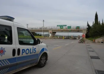 Seyahat izin belgesi olmayan Mersin’e giremeyecek