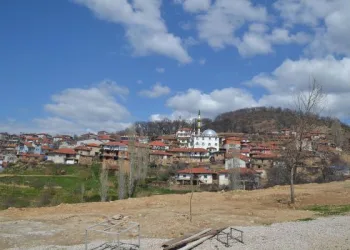 Kütahya Simav’da 29 ev, karantinaya alındı