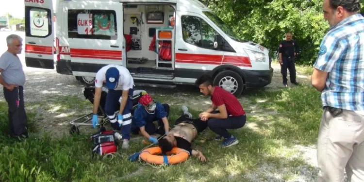 Sokağa Çıkma İzni̇ni̇n Dolmasına Daki̇kalar Kala Irmakta Kayboldu
