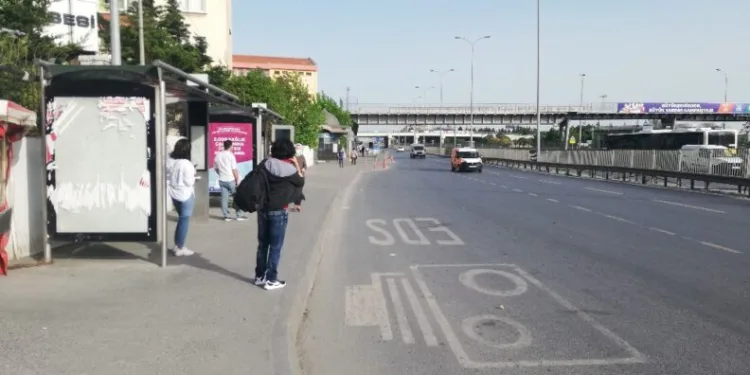 Sokağa Çıkma Kısıtlamasının Üçüncü Gününde İstanbul Trafi̇ği̇nde Son Durum
