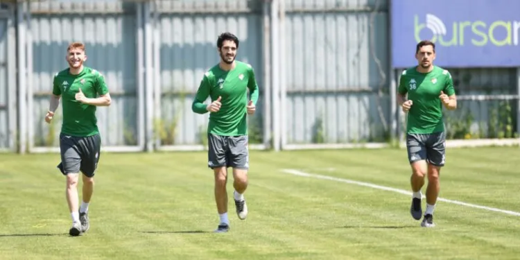 Bursaspor hazırlıklarına başladı