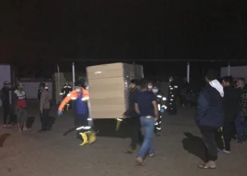 Tarım işçilerine yatak ve yorgan yardımı