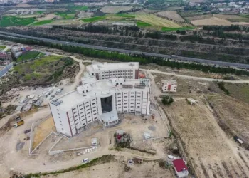 Tarsus Uluslararası İmam Hati̇p Li̇sesi̇ İnşaatı Hızla Sürüyor