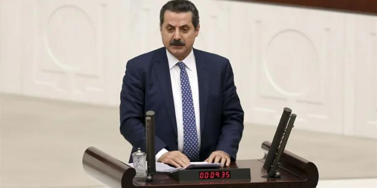 Korona tedavisinde Eski Bakan Faruk Çelik devrede