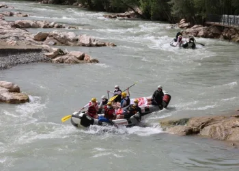 Tunceli̇de Rafti̇ng Sezonunu, Vali̇ Sonel Açtı