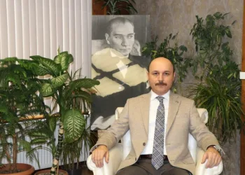 Türk Eği̇ti̇m-Sen Genel Başkanı Geylan: “101 Yıllık Bi̇r Destanının Kahramanları Olan Ecdadımızı Saygı, Mi̇nnet Ve Dualarla Anıyoruz”