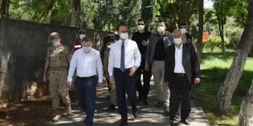Vali̇ Eri̇n Eyüpnebi̇ Zi̇yaretgahını İnceledi̇