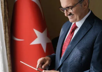 Vali̇ Karaloğlundan 19 Mayıs Mesajı