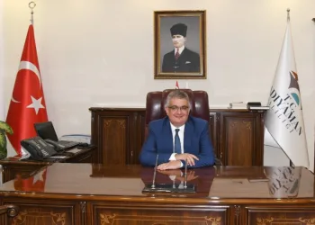 Vali̇ Pekmez, 19 Mayısı Kutladı