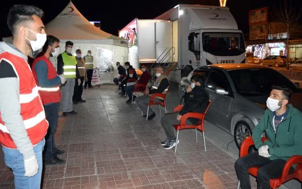 Van’da, sosyal mesafeli kan bağışı