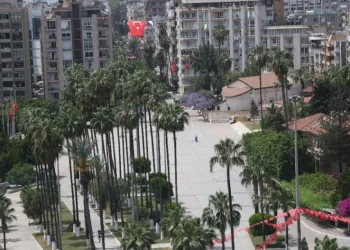Yasak Deği̇l Sıcak Boşalttı