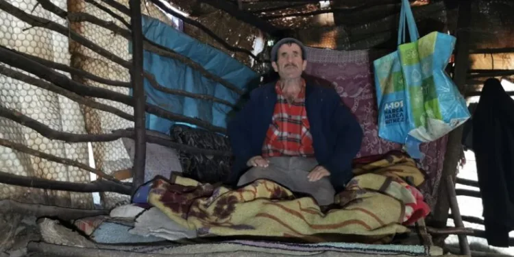 Bursalı adam aylardır ormanda yaşıyor