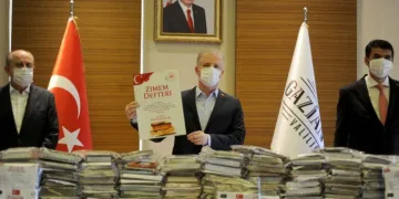 ’Zimem’ geleneği ile 22 mahallede 240 veresiye defteri satın alındı
