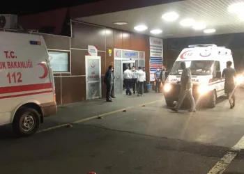 Husumetli aileler çatıştı! 3 ölü