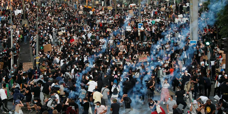 Irkçılık karşıtı protestolar Fransa’ya sıçradı
