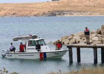 Van Gölü’nde 5 kişinin cesedine ulaşıldı