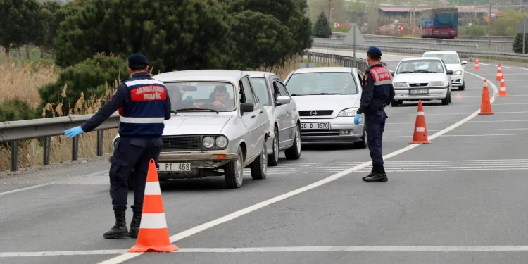 Giriş çıkış yasağı uygulanan şehir sayısı 9’a çıktı