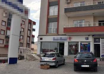 Güvenlik görevlisinin testi pozitif çıktı şube personeli karantinada