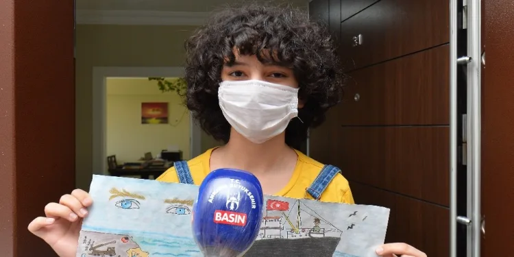 19 Mayıs Resi̇m Yarışmasında Dereceye Gi̇renlere Ödülleri̇ Veri̇ldi̇