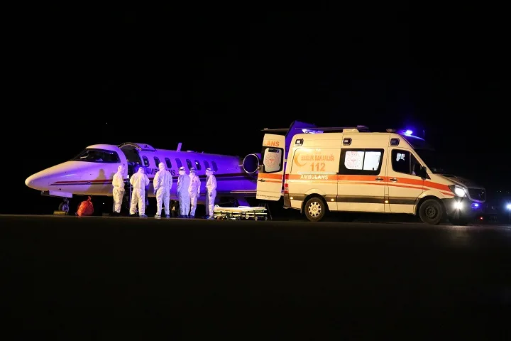 Covid-19 hastası Türk vatandaşlar Bursa’ya getirildi
