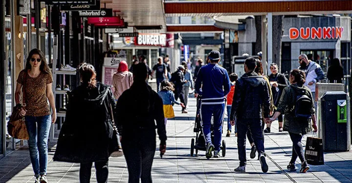 Kurallara uymayanlar için ‘Alo İhbar Hattı’