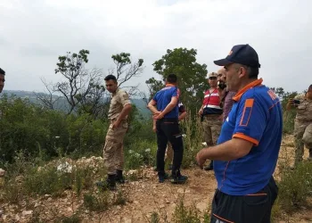 50 kişilik ekipler aranan yaşlı kadın hala bulunamadı