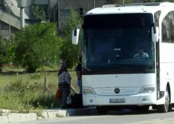 Koronavirüslü işçiler Van’a gelmeden Bolu’da yakalandı