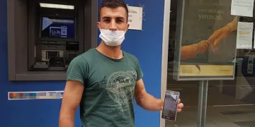 Bursa’da hesabına yanlışlıkla 70 bin lira yattı, sahibine gönderdi
