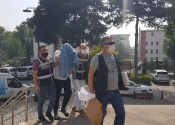 Bursa’da çalıntı kamyonetle hırsızlık yapan şüpheli yakalandı