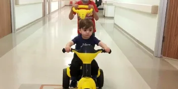 8 yaşındaki Arda’ya 4 ay arayla iki kez ilik nakli yapıldı
