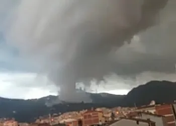 Bursa’da hortum gibi görüntü