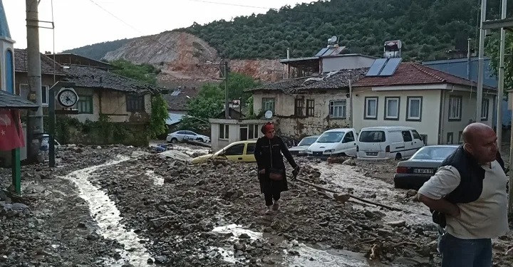 Bursa Valiliği: 257 personelle arama çalışmaları sürüyor