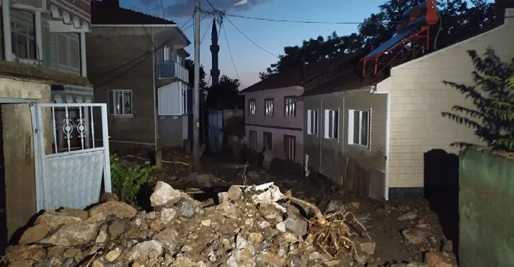 Soylu: Aynı evden 5 kişi kayıp
