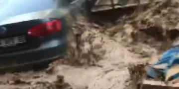 Bursa Orhangazi’deki sel felaketi kamerada