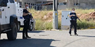 Vaka görülmeyen mahalle karantinaya alındı